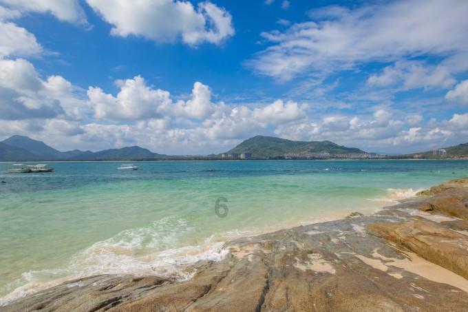 逃出漂浮的小岛