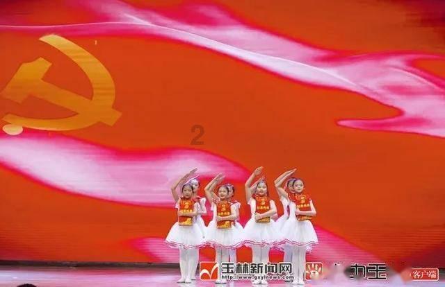 2023年山东省出口纯电动乘用车1.84万辆,占汽车出口总值52.7%